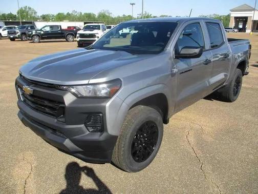 Sterling Gray Metallic 2026 Chevrolet Colorado WT