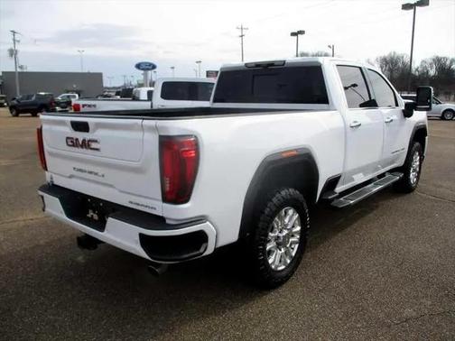 2020 GMC Sierra 2500 Denali