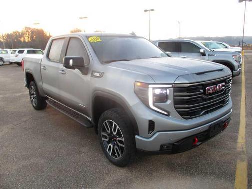 2024 GMC Sierra 1500 AT4