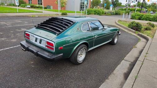 Green 1976 Datsun 280Z