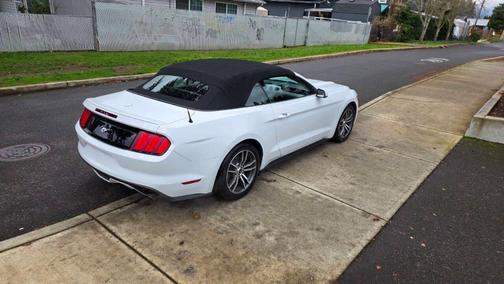 2015 Ford Mustang EcoBoost Premium