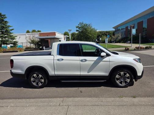 2017 Honda Ridgeline RTL-E