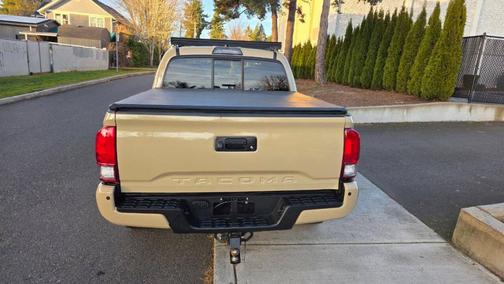 2016 Toyota Tacoma TRD Sport