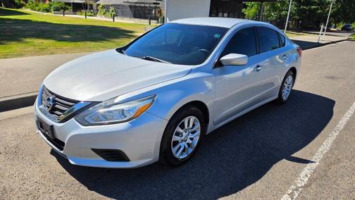 Brilliant Silver 2016 Nissan Altima 2.5 S