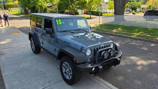 Gray 2015 Jeep Wrangler Unlimited Rubicon