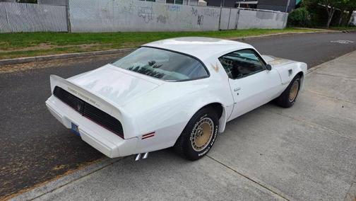 White 1981 Pontiac Firebird Trans Am