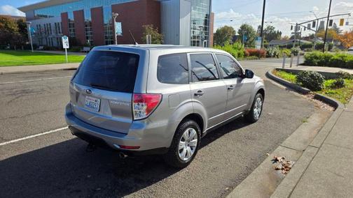 Steel Silver Metallic 2009 Subaru Forester 2.5X