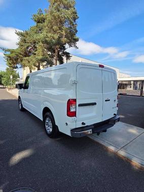 Glacier White 2018 Nissan NV Cargo NV2500 HD SL V6/SL V8