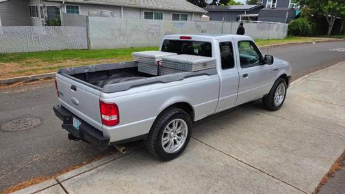 Gray 2007 Ford Ranger XLT