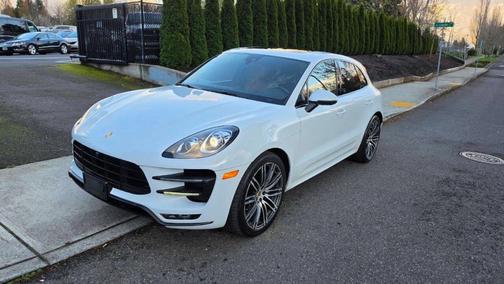 White 2016 Porsche Macan Turbo
