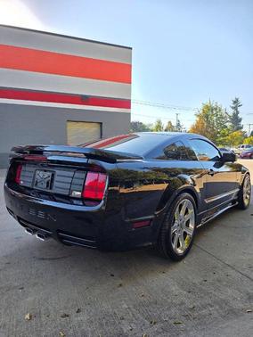 2005 Ford Mustang GT Premium