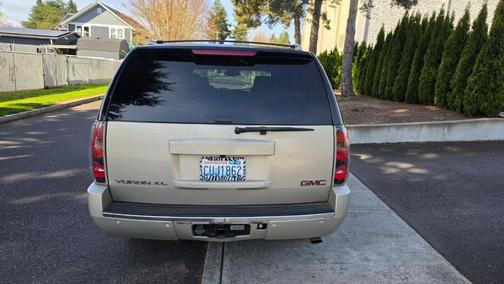 2007 GMC Yukon XL 1500 Denali
