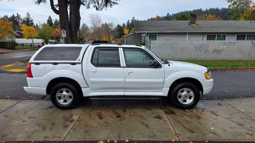2004 Ford Explorer Sport Trac XLT