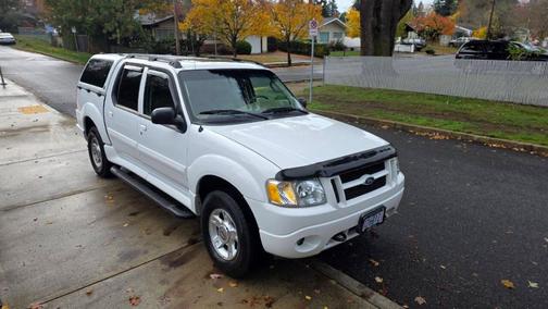 2004 Ford Explorer Sport Trac XLT