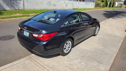 Pacific Blue Pearl Mica 2012 Hyundai SONATA GLS