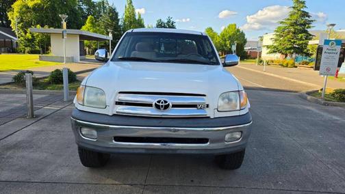 White 2003 Toyota Tundra SR5