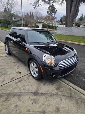 2010 MINI Cooper 