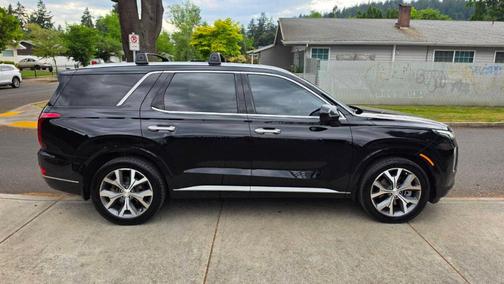 Black 2022 Hyundai PALISADE Limited