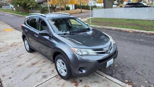 2013 Toyota RAV4 LE
