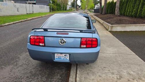 Blue 2005 Ford Mustang Premium