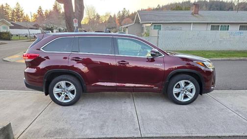 2017 Toyota Highlander Hybrid Limited Platinum