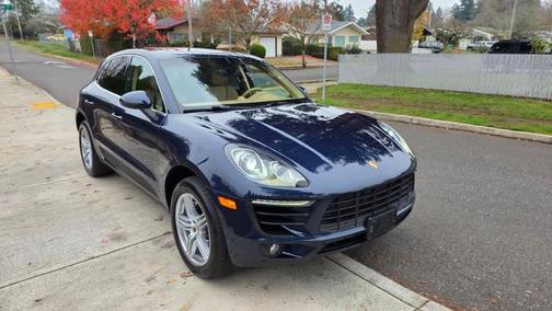 2015 Porsche Macan S
