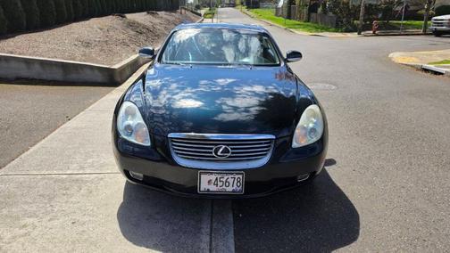 Green 2004 Lexus SC 430