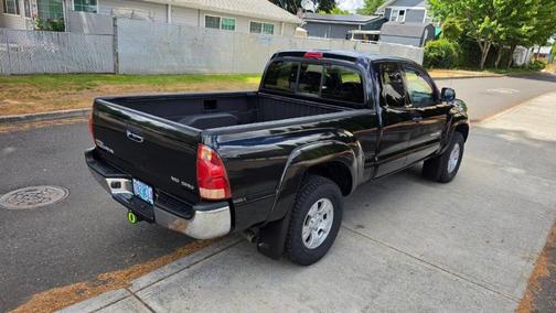 Black 2006 Toyota Tacoma Access Cab