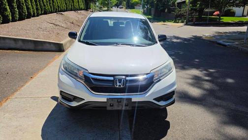 White 2016 Honda CR-V LX