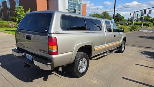 Gold 2001 Chevrolet Silverado 2500 LT H/D Extended Cab