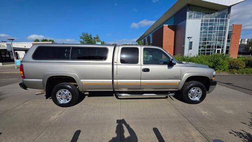 Gold 2001 Chevrolet Silverado 2500 LT H/D Extended Cab