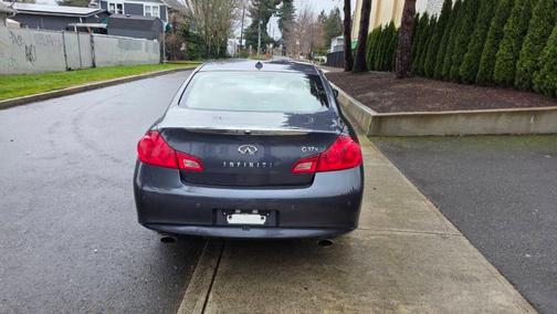 2010 INFINITI G37x Base