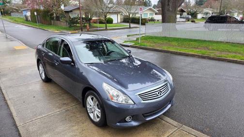 2010 INFINITI G37x Base