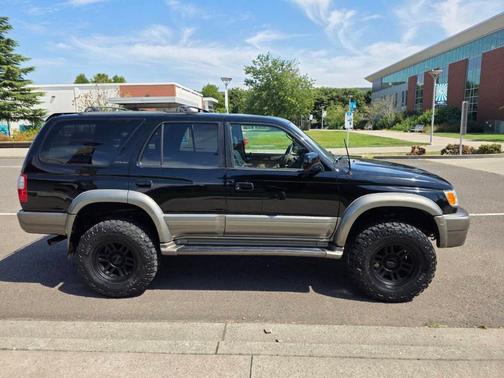 1999 Toyota 4Runner Limited