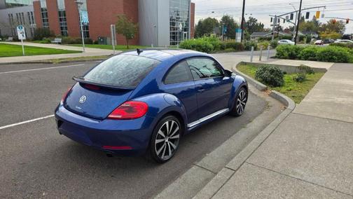 2013 Volkswagen Beetle TURBO W/ SUNROOF SOUND AND NAVIGATION ENDS 1/13