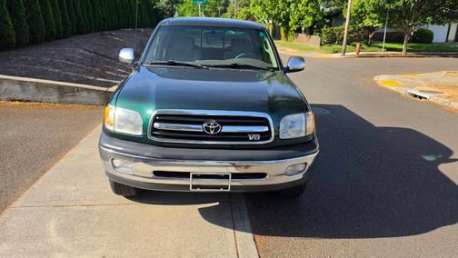 Green 2001 Toyota Tundra SR5