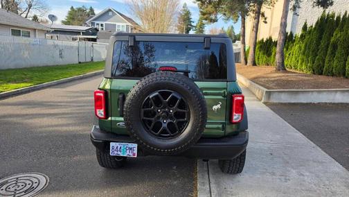 Green 2022 Ford Bronco Black Diamond