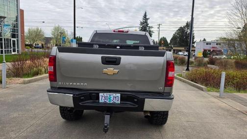 Gray 2007 Chevrolet Silverado 1500 LT1 Crew Cab