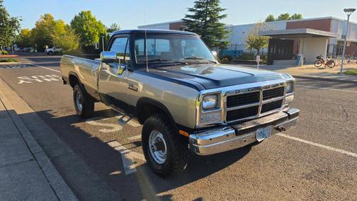 Green 1993 Dodge W250 Base