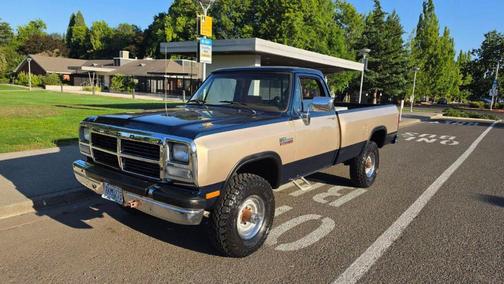 Green 1993 Dodge W250 Base