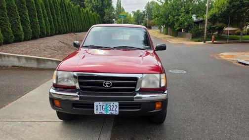 Red 1998 Toyota Tacoma Xtracab