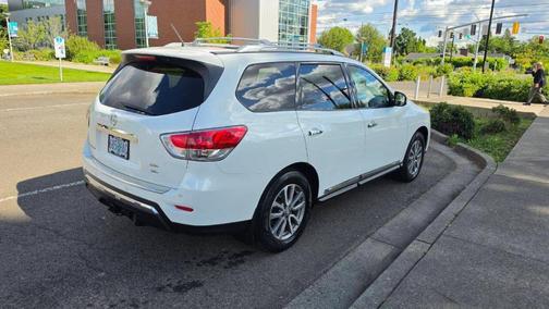 Moonlight White 2014 Nissan Pathfinder SL