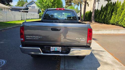 Gray 2003 Dodge Ram 2500 SLT Quad Cab