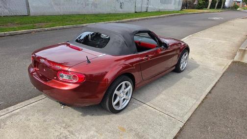 2010 Mazda MX-5 Miata Touring