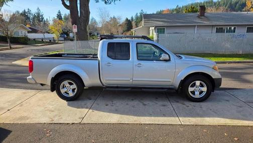 2007 Nissan Frontier LE Crew Cab