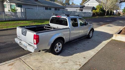 2007 Nissan Frontier LE Crew Cab
