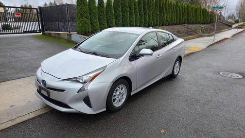 2018 Toyota Prius Two