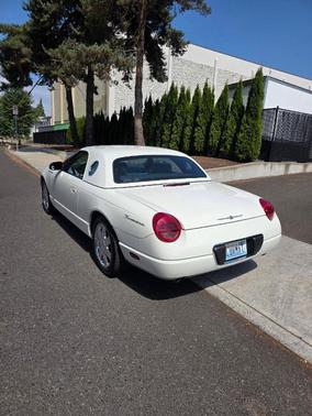 2002 Ford Thunderbird Deluxe