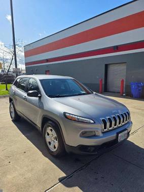 2015 Jeep Cherokee Sport
