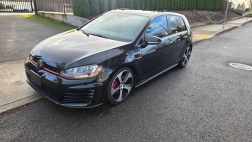2016 Volkswagen Golf GTI SE W/PERFORMANCE PACKAGE